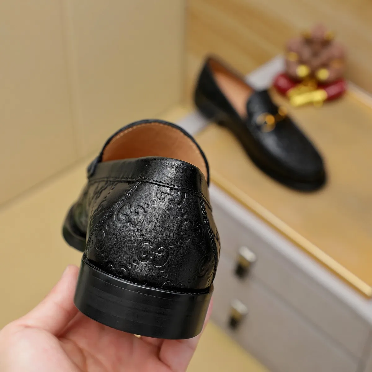 Factory price 440 💰💰Gucci official website men's business formal leather shoes update💥Hong Kong counter synchronized new style💥completely one-to-one replica shipment👍zero difference in counter quality 0⃣️all made of imported first-layer cowhide leather with original hardware buckle➕water-dyed🐂made of leather lining, black, matching size 38-45...